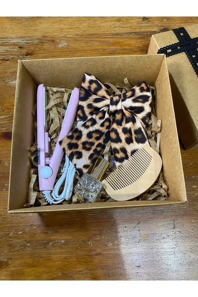 Sweet Mini saç düzleştirici ,ahşap tarak,saç parfümü ,fiyonk leopar toka ,hed...