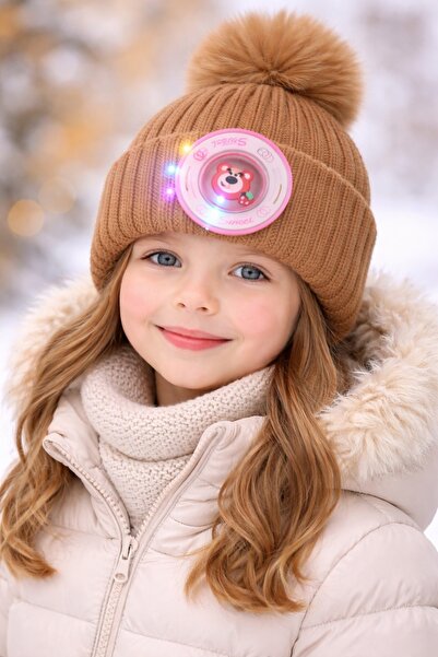 gigigiyim Unisex Children's Beanie with Light Detail