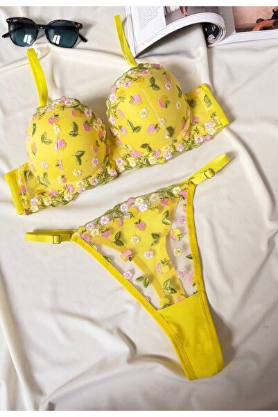 RUYAZ Lace Push up Padded Bra Panty Set