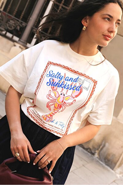 The Champ Clothing Дамска тениска с голям размер Salty & Sunkissed с принт, б...