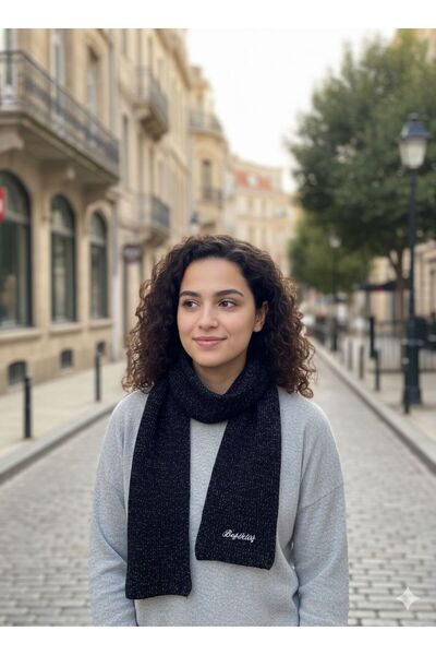 LunaKnit Beşiktaş Simli Atkı – Işıltılı, Sıcak ve Taraftara Özel Şık Tasarım"