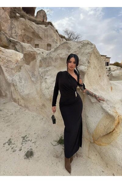 esinbutik فستان منسدل بكتف واحد مع إكسسوارات للخصر