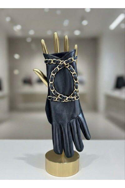 FUNDA AKIN Mi Luz Accessory Chain Detailed Premium Black Leather Gloves