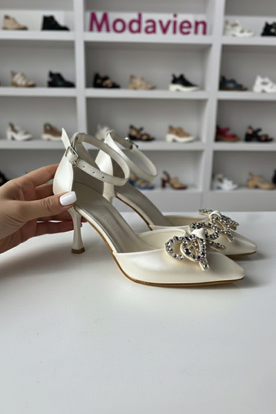 Modavien Women's 7 cm Stone Bridal Shoes (Full Fitting)