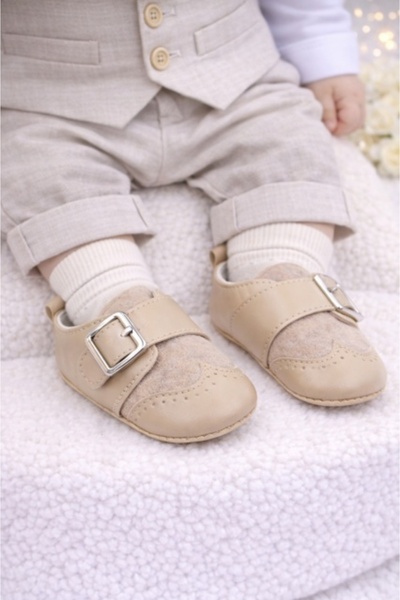 HANNA Pantofi eleganti crem cu catarama