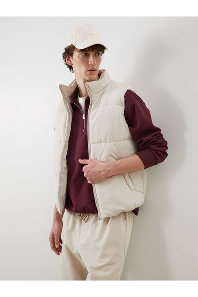 LC Waikiki Ozmarka New Season Standard Fit Stand Collar Men's Puffer Vest