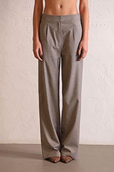 GMG FIRENZE Women's Striped Pants with Elastic Waistband and Pleated Details