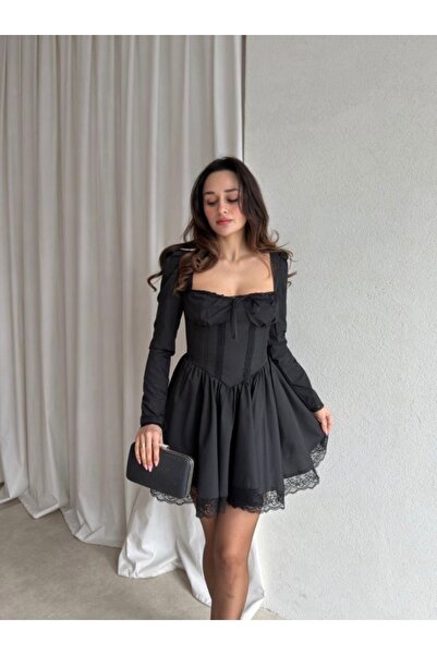 MOVELLA FASHİON DANTEL DETAYLI KORSELİ SİYAH YENİ SEZON FİONA MİNİ ELBİSE