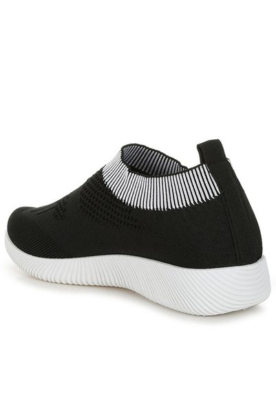 london Rag Women Flyknit Walking Sneakers in Black
