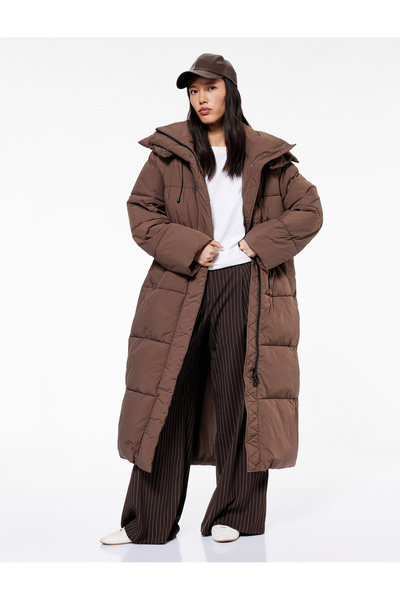 Koton Long Sleeve Pocket Hooded Zipper Oversized Water Repellent Long Puffer ...