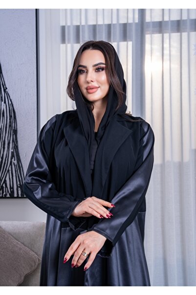 elegant hijab عباية سيدة المساء