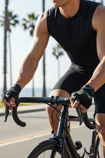 Nike قفازات التدريب للرجال من Black Gym Essential Fg 2.0