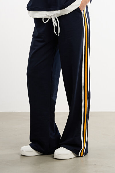 HANIQA Yellow Striped Sweatpants |   P25258