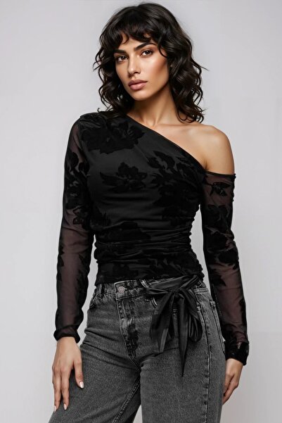 Trend Alaçatı Stili Women's Black Lined One Shoulder Open Tulle Blouse Alc-X1...