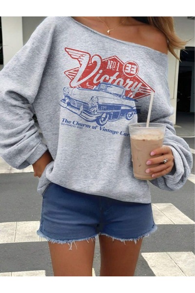 OVER HEAD سويت شيرت نسائي من Victory Car مطبوع برقبة دائرية قصة فضفاضة