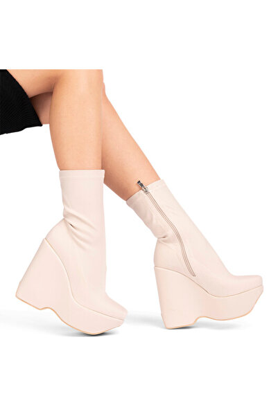 Sofia Store Women's boots made of eco-leather with platform Zina