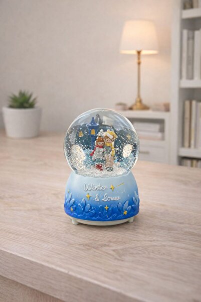 shop Kış Aşıkları Romantik Kış Işıklı ve Müzikli Kar Küresi