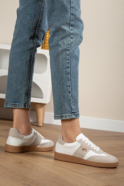 BAHRİNA Women's White Leather Powder Buckle Casual Sneaker