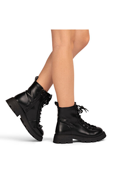 Sofia Store Women's boots made of ecological leather with laces at the toe Luana