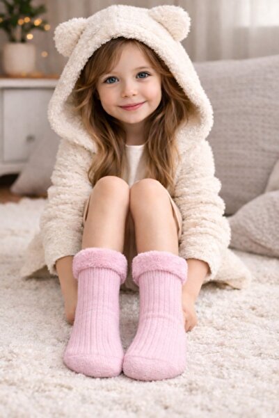 gigigiyim Bilekleri Kürklü Kız Çocuk Havlu Termal Çorap