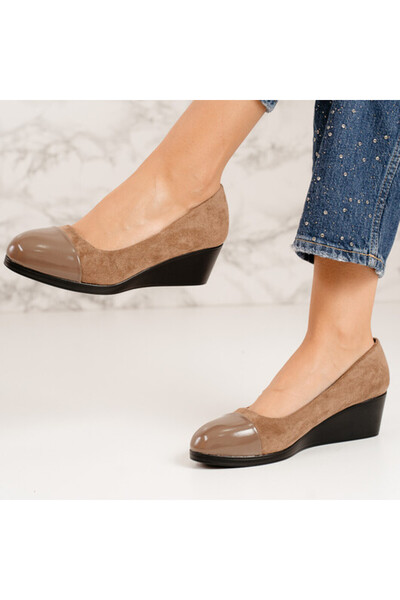 Sofia Store Women's casual shoes made of eco-leather Camel Anke