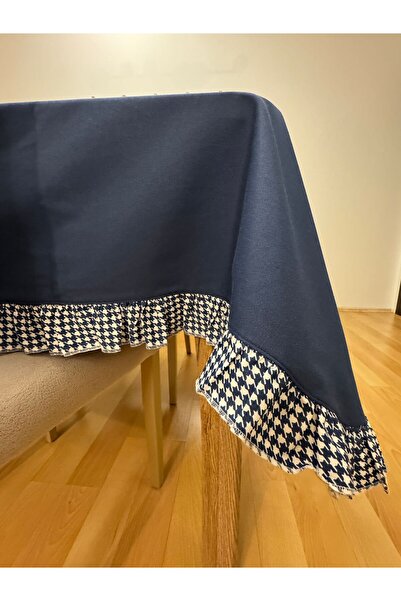 Valerium مفرش طاولة مقاوم للسوائل بتفاصيل مكشكشة، أزرق نيلي 140×240