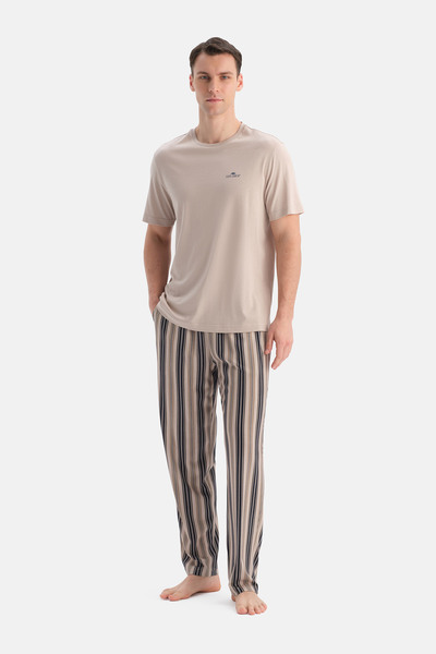 Dagi Printed Detail T-Shirt Pants Set