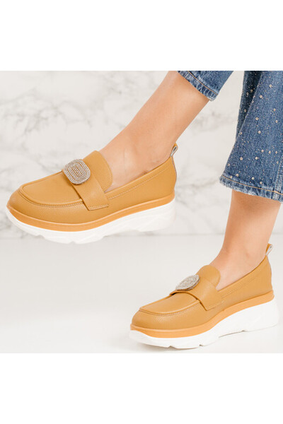 Sofia Store Women's casual shoes made of eco-leather Aylin