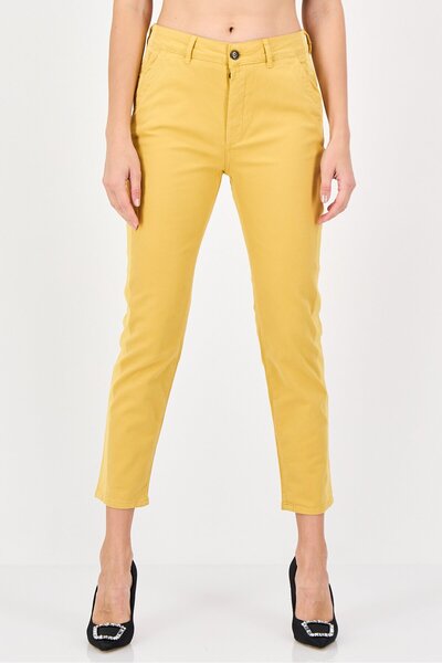 Reiko Women Tapered Fit Solid Chino Pants, Ginger