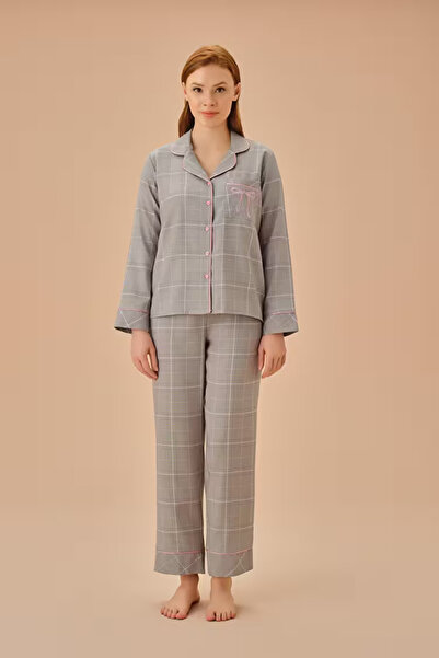 DREAM FASHION Gray Plaid Pinky Shirt Collar Pajama Set