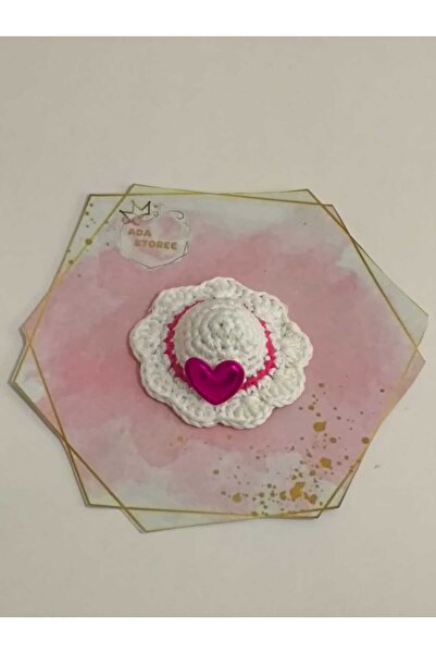 Momsada Children's Buckle with Hat Model