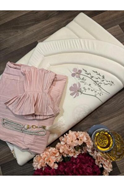 Gerenic Prayer Rug and Sheet Set