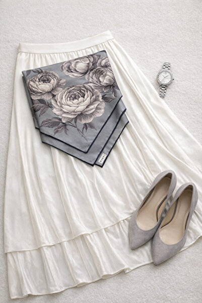 MİNELEŞARP34 Mineleşarp Gray Base Large Floral Cotton Scarf with a Blank Cent...