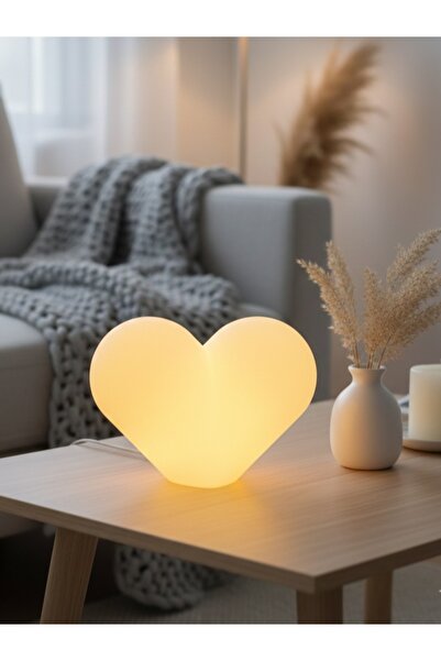Pammuks Dekoratif Kalp Gece Lambası – Romantik Masa Üstü Aydınlatma