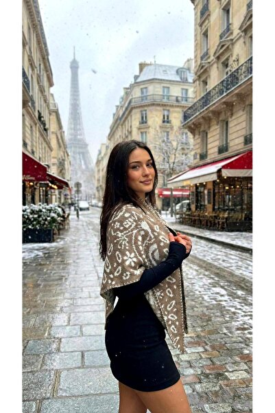 LAGRANZE Noble Touch Patterned Triangle Double-Sided Women's Shawl