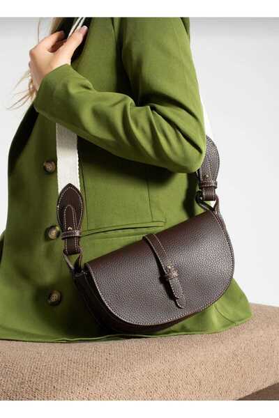 ÖZÜM TAKI Women's Shoulder Bag Brown