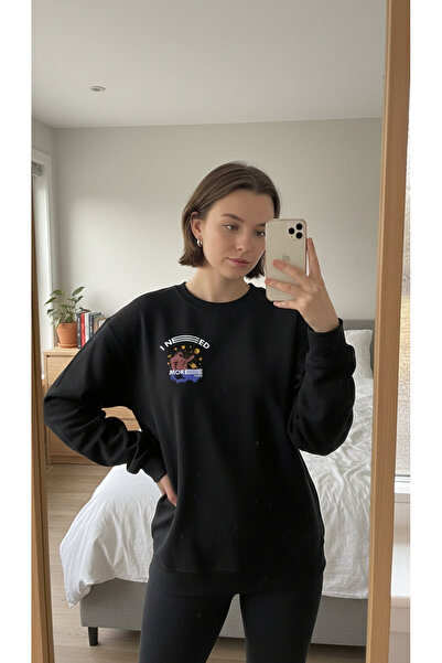 Risely Co Unisex Need Moree Sweatshirt