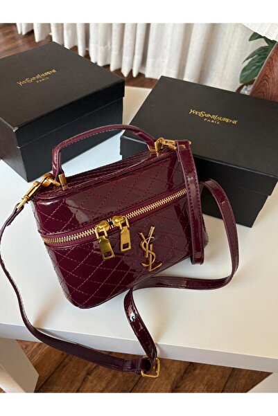 GGGG Bags with their accessories