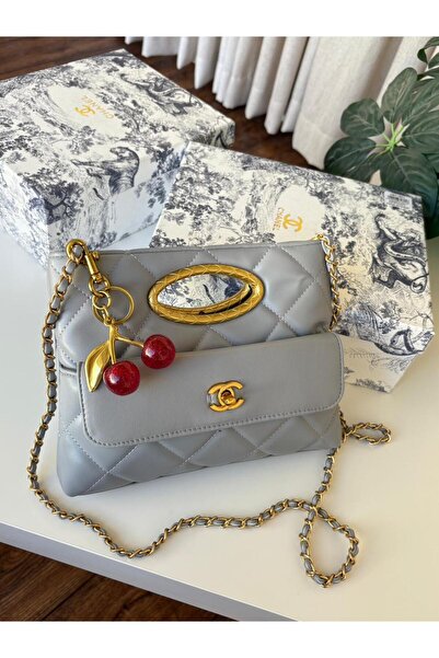 GGGG Bags with their accessories