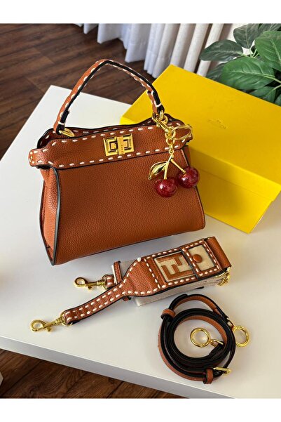 GGGG Bags with their accessories