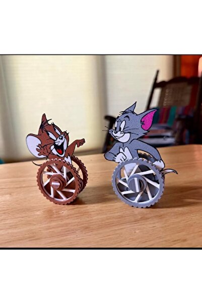 You Toys Tom and Jerry |   Double Wheel Figure Toy with Lock Mechanism |