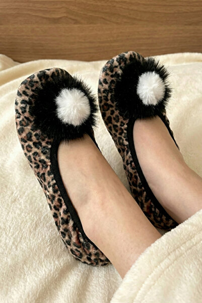 Mijja شباشب منزلية مخملية بفرو الباندا، هدية يومية للحج والعمرة، أحذية غير قا...