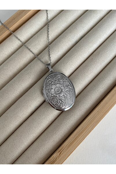 Pinery Jewels Vintage Heart-Shaped Pendant with Openable Lid, Photo-Insertabl...