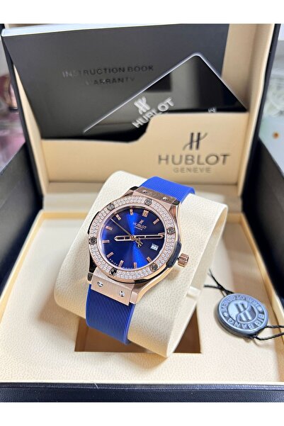 Hublot انتبه للسيدات/النساء