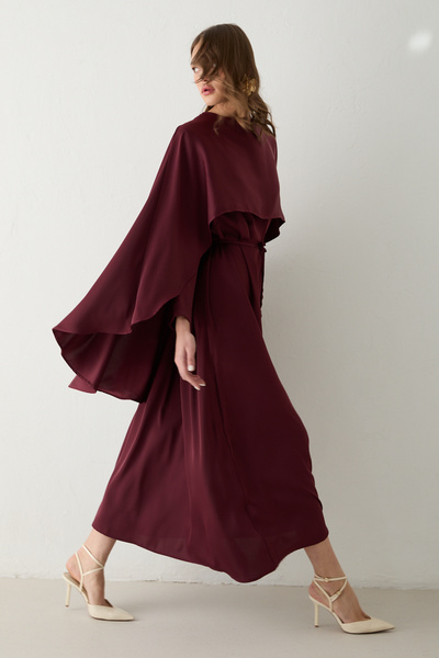 Melike Tatar Pelerinli Saten Elbise 32-3805