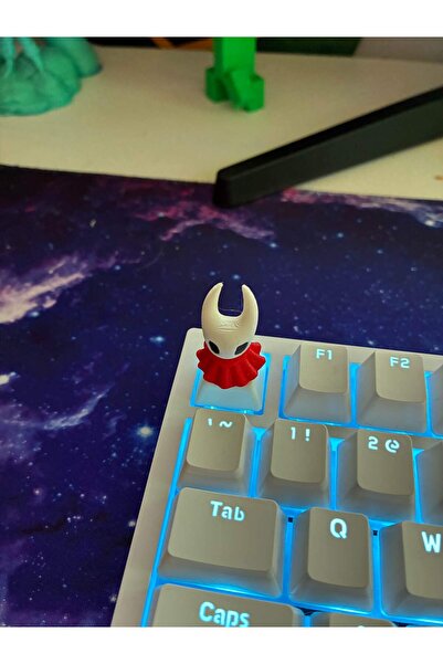 ADA 3D Hollow Knight Hornet Kırmızı Pelerinli Savaşçı Böcek Karakteri Figürlü...