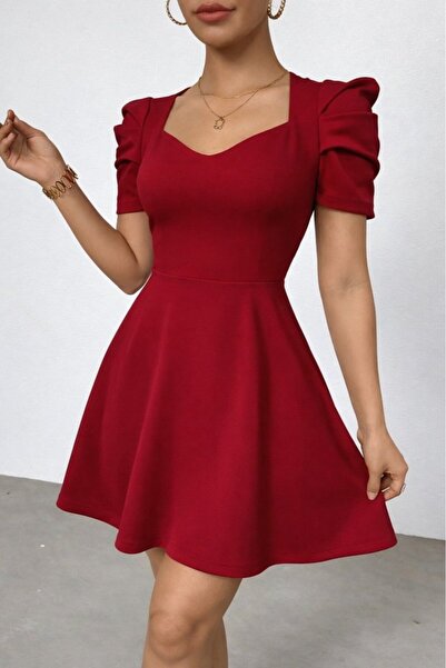 Masspera Kalp Yaka Kısa Kollu Kloş Mini İthal Krep Elbise