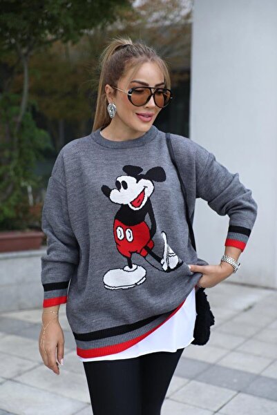 DOLCE QUEEN 👑   Oversized Knitwear Tunic with Mickey Figure