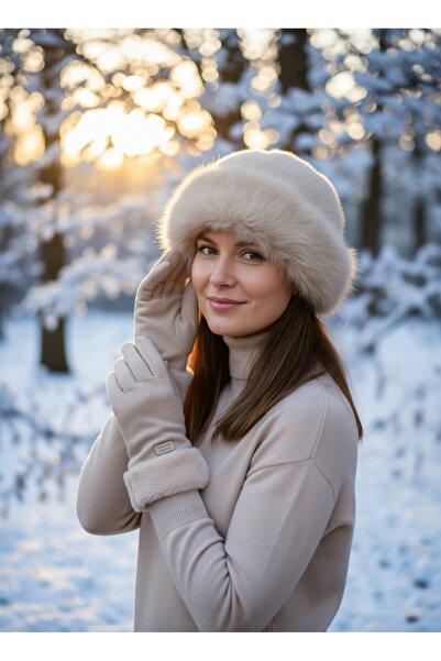 QUEENELA Beige Faux Fur Beret (Hat) and Gloves Set
