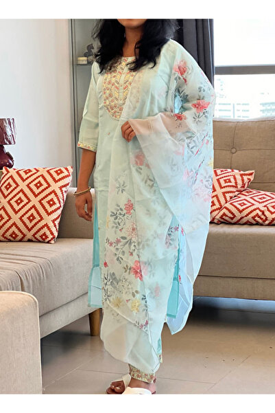 IndHeritage Premium light blue roman silk 3pc kurti set / salwar suit with fl...